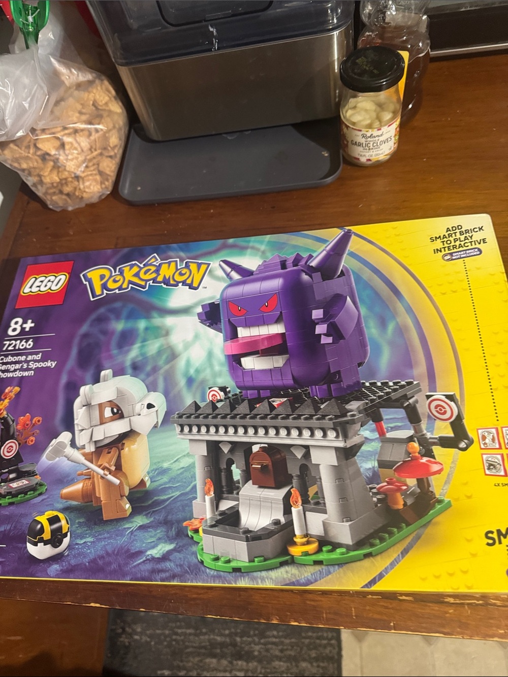 Lego Pokémon Gengar & Cubone Playset - Purple, White, Black, Yellow